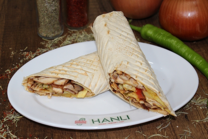 Kaşarlı Dürüm Tavuk Döner